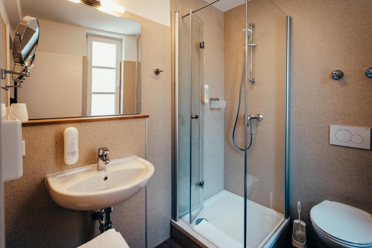 Hotel Adler Eichstätt Екстериор снимка