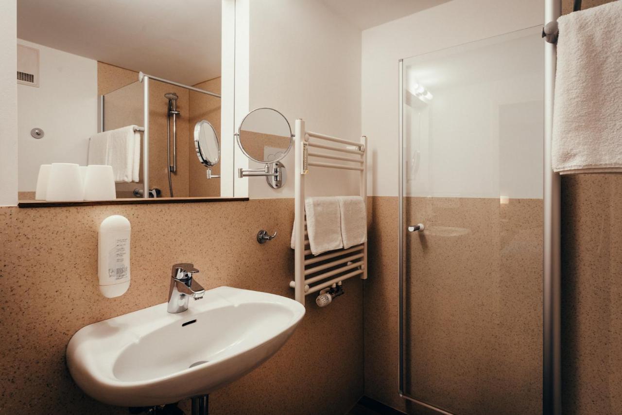 Hotel Adler Eichstätt Екстериор снимка